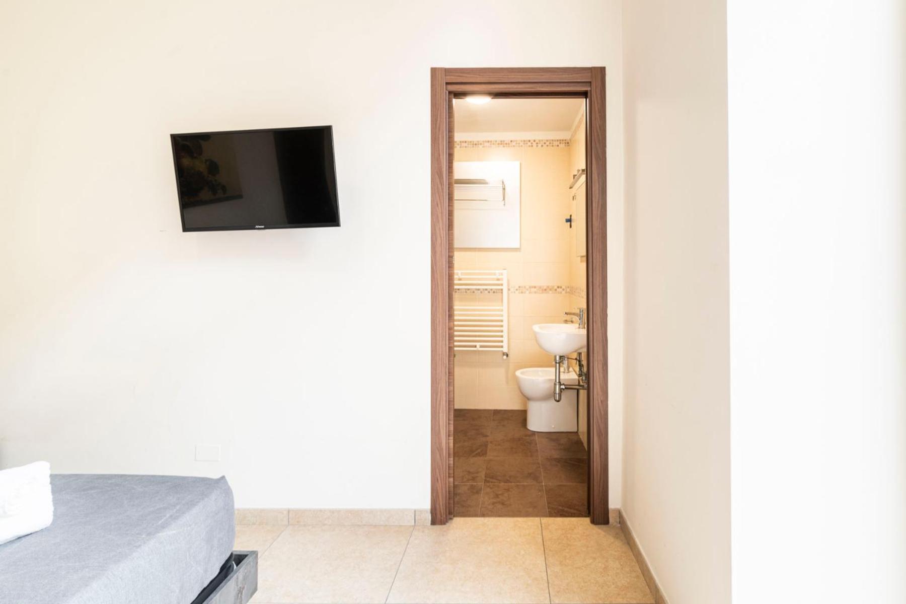 Corso 138 - Sleep & Fly - By Domusextra Bed and Breakfast Νάπολη Εξωτερικό φωτογραφία