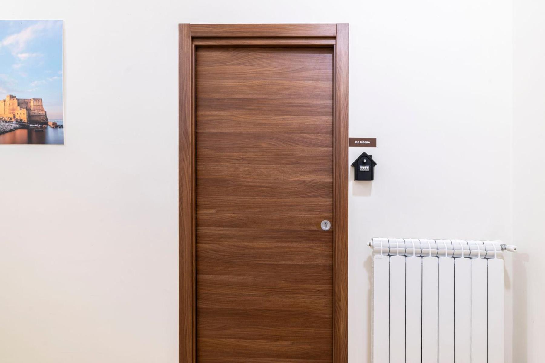 Corso 138 - Sleep & Fly - By Domusextra Bed and Breakfast Νάπολη Εξωτερικό φωτογραφία