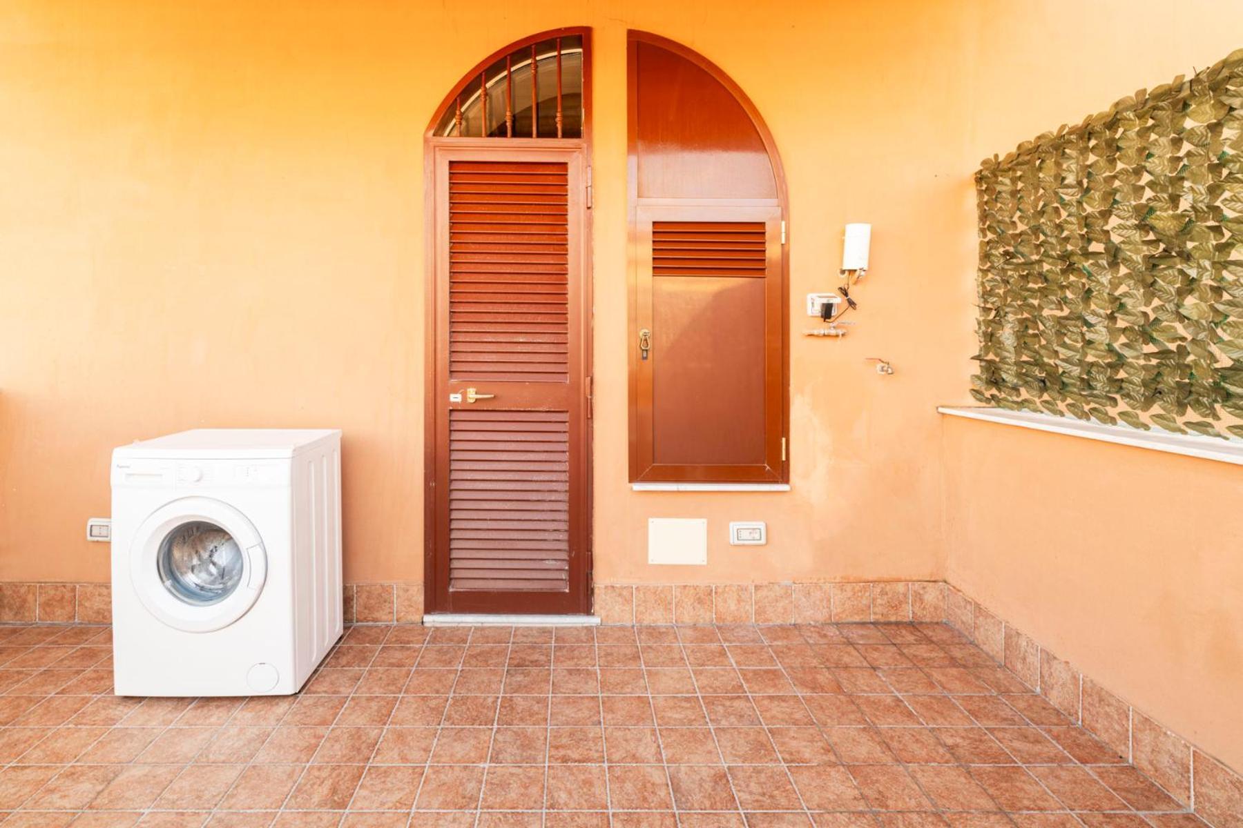 Corso 138 - Sleep & Fly - By Domusextra Bed and Breakfast Νάπολη Εξωτερικό φωτογραφία