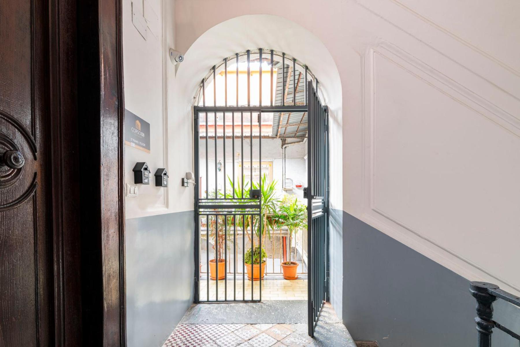 Corso 138 - Sleep & Fly - By Domusextra Bed and Breakfast Νάπολη Εξωτερικό φωτογραφία
