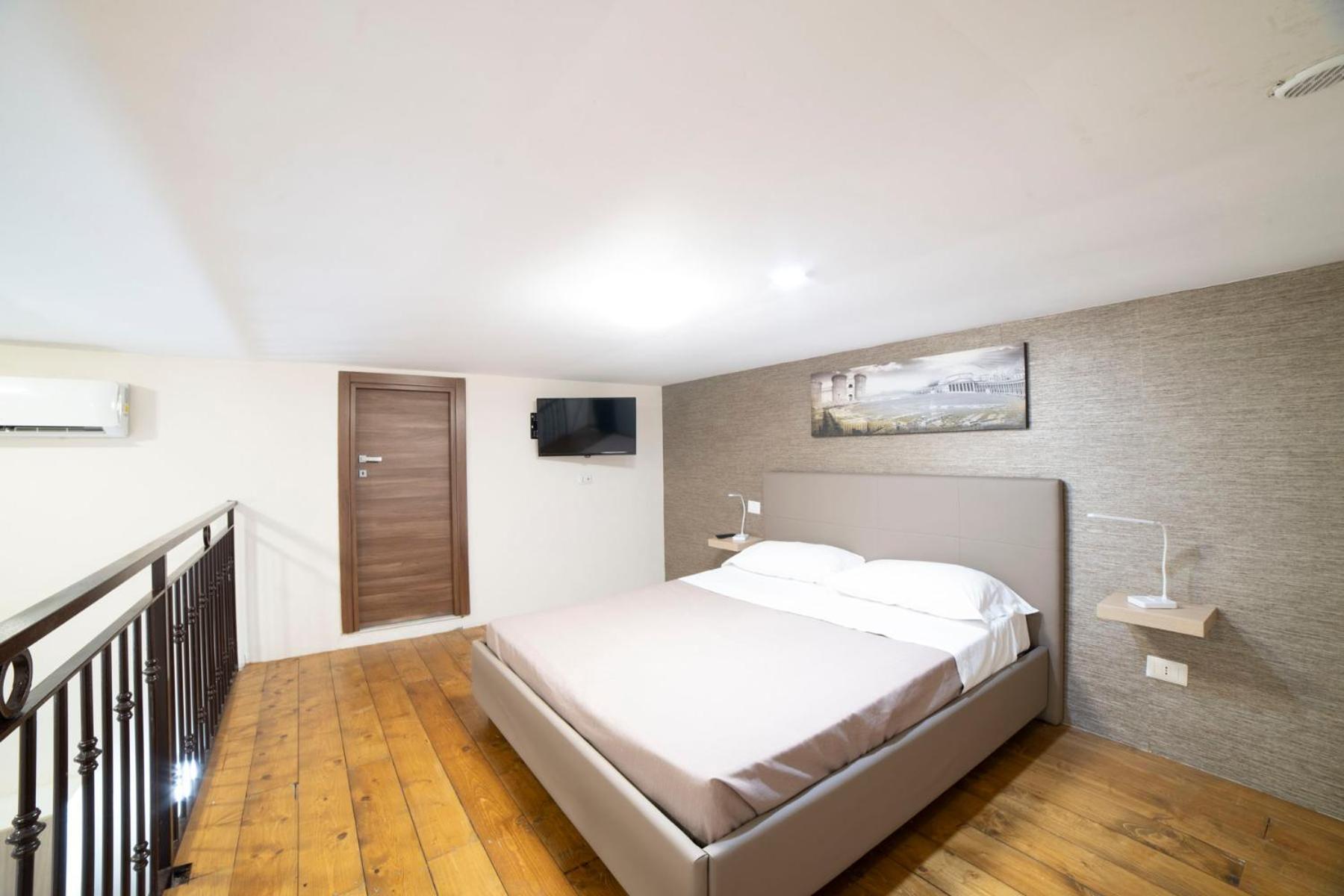 Corso 138 - Sleep & Fly - By Domusextra Bed and Breakfast Νάπολη Εξωτερικό φωτογραφία