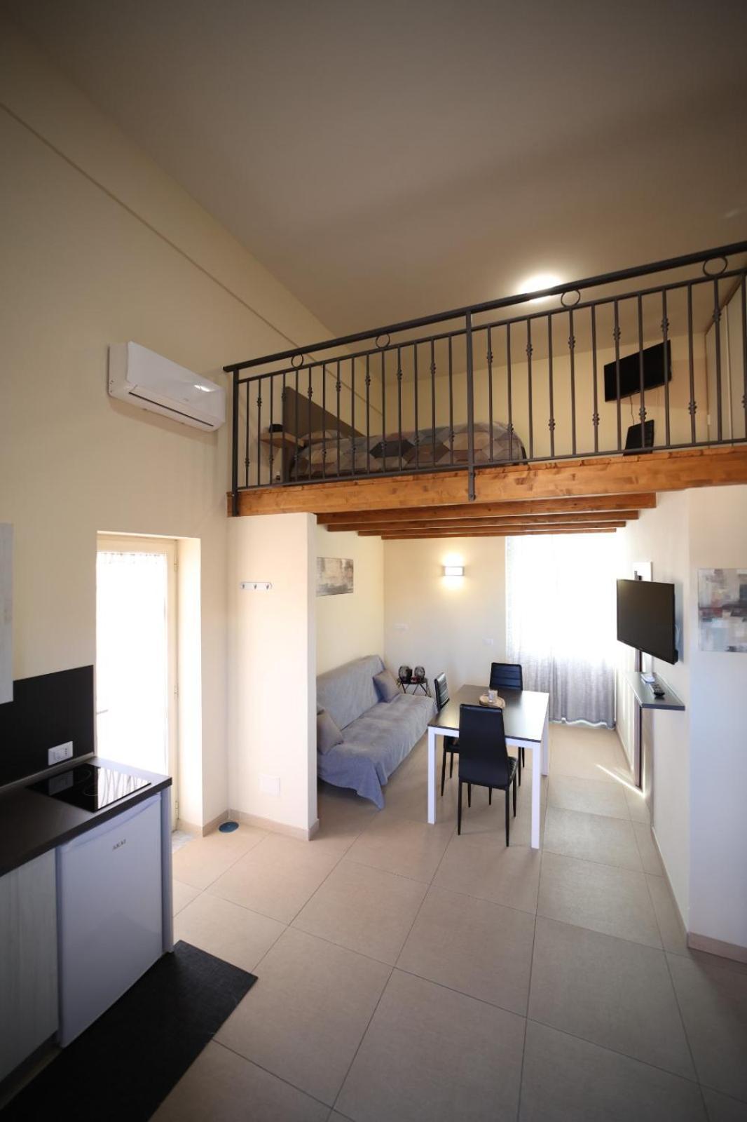 Corso 138 - Sleep & Fly - By Domusextra Bed and Breakfast Νάπολη Εξωτερικό φωτογραφία